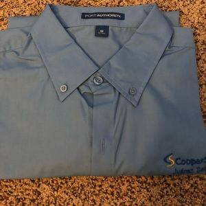 Men’s dress shirt.